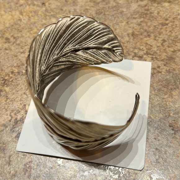 Big wide hippie bangle Feather inspired - Picture 2 of 4